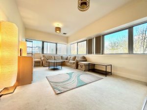 Avebury Boulevard, Milton Keynes