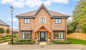 Russell Road, Dunstable